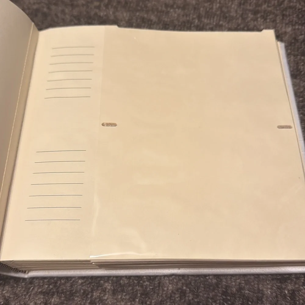 Set of  two Wedding photo albums and frame all new in boxes - Picture 4 of 10